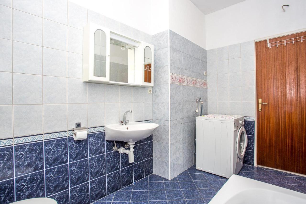 Apartments Nuic 748 Makarska Kültér fotó