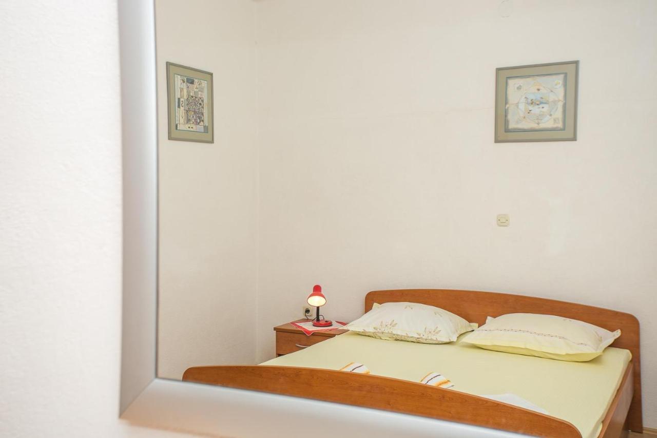 Apartments Nuic 748 Makarska Kültér fotó