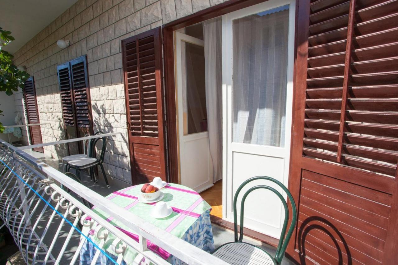 Apartments Nuic 748 Makarska Kültér fotó