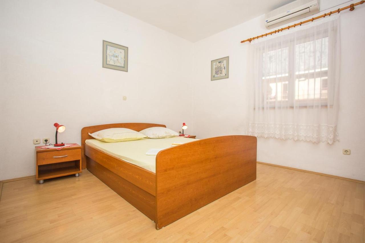 Apartments Nuic 748 Makarska Kültér fotó