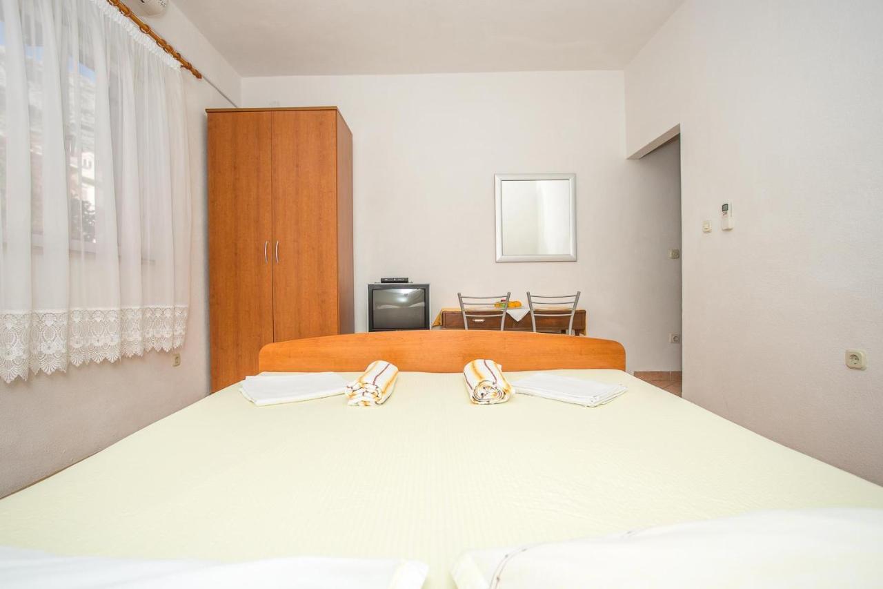 Apartments Nuic 748 Makarska Kültér fotó