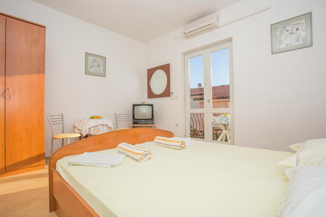 Apartments Nuic 748 Makarska Kültér fotó