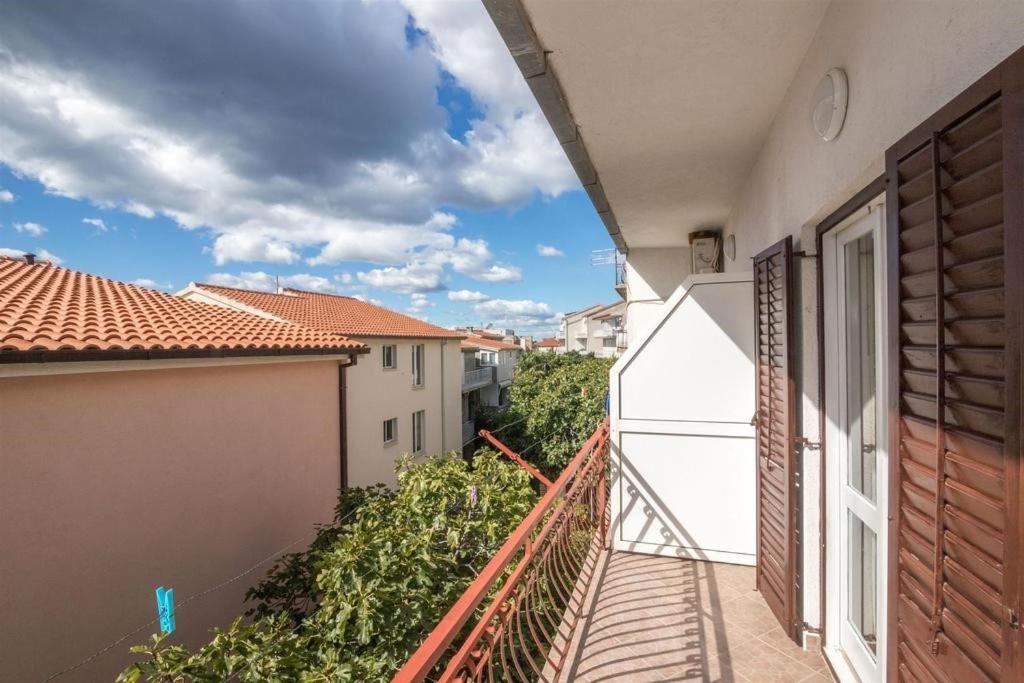 Apartments Nuic 748 Makarska Kültér fotó