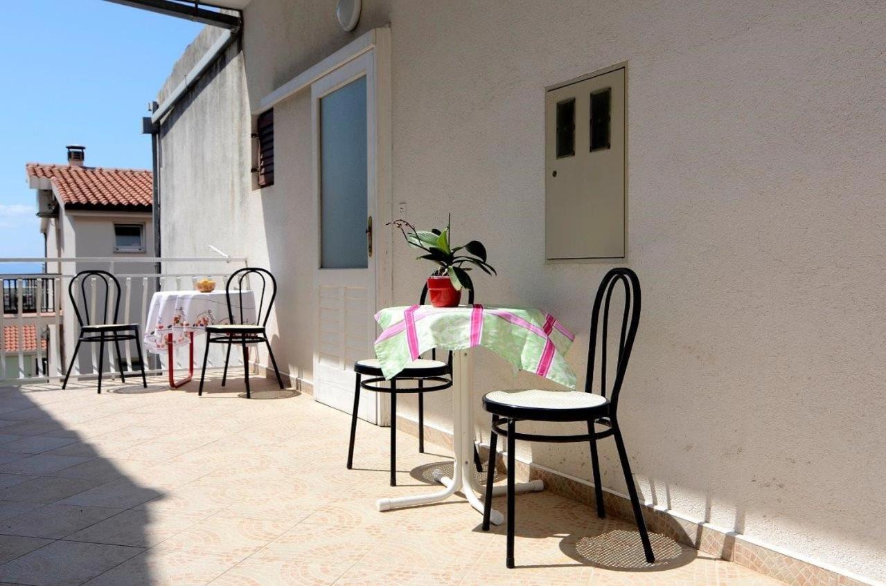 Apartments Nuic 748 Makarska Kültér fotó
